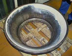 Lining of vessel part repaired and protected with Belzona 4111 (Magma-Quartz)